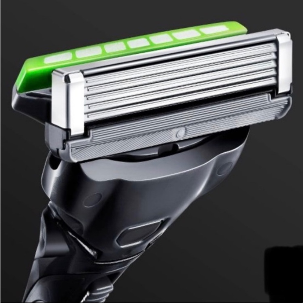 NWT Schick Hydro Skin Comfort Sensitive Skin Shaving Razor - Picture 11 of 13